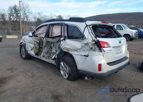 2014 Subaru Outback 2.5I Limited z USA, uszkodzony, nr VIN 4S4BRBLCXE3243431